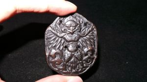 BLACKGARUDATHOGCHAG01